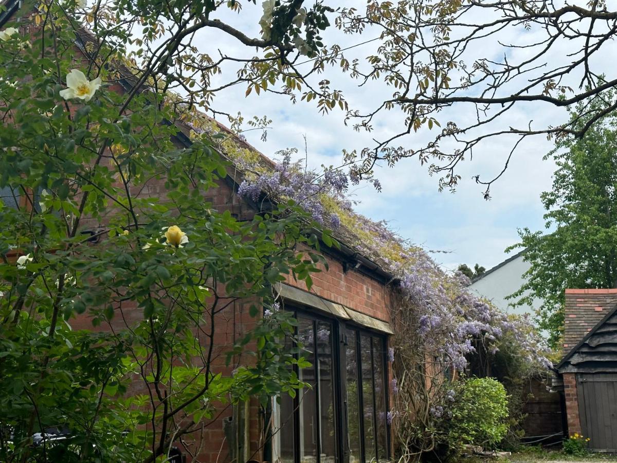 Country house Pet Friendly Dairy Solihull